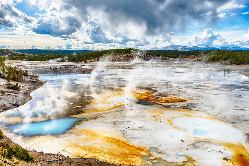 Gejzír Norris Basin